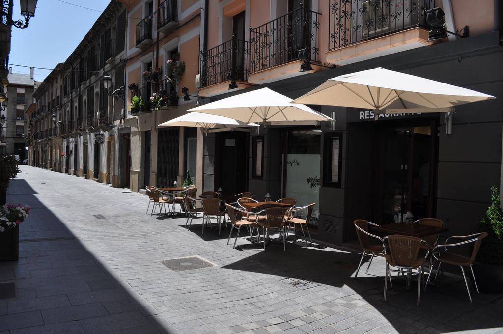 Hotel El Acebo ฮากา ภายนอก รูปภาพ