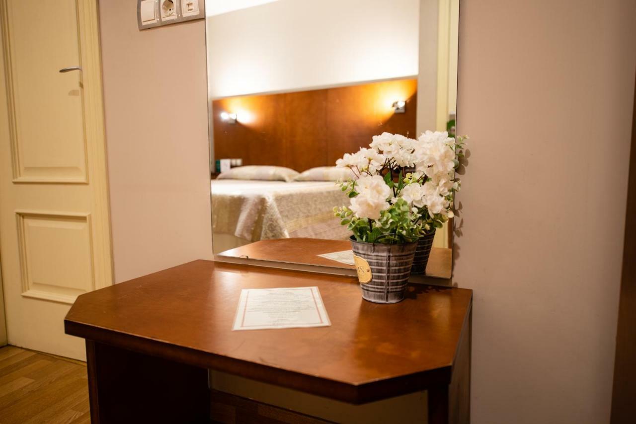 Hotel El Acebo ฮากา ภายนอก รูปภาพ